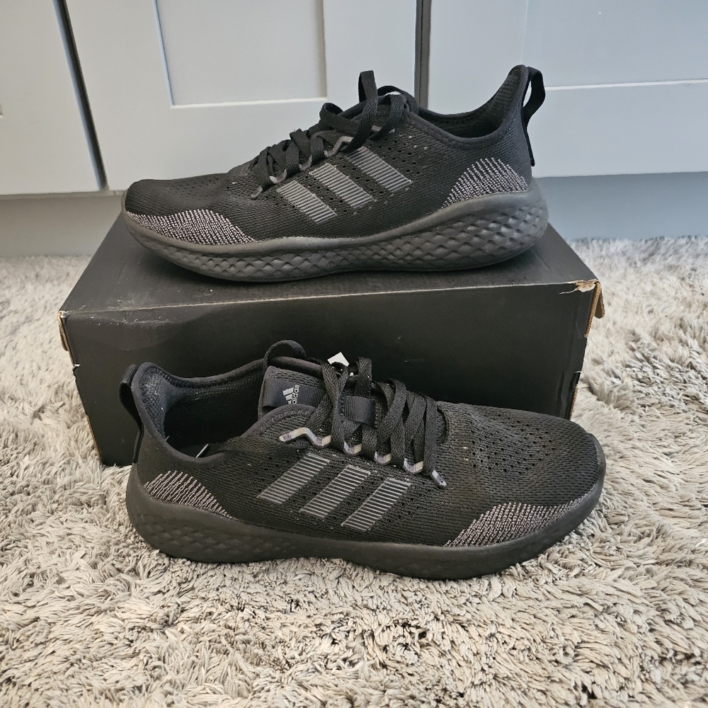 Adidas Men's FluidFlow 2.0 Black Athletic Running Shoes Men's- 8